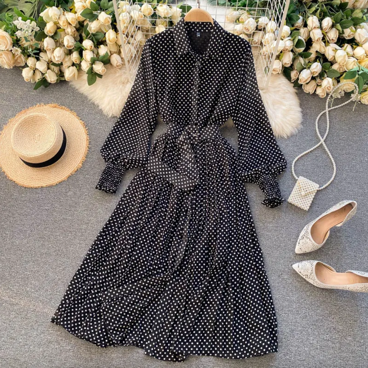 Johanna - Robe brodée