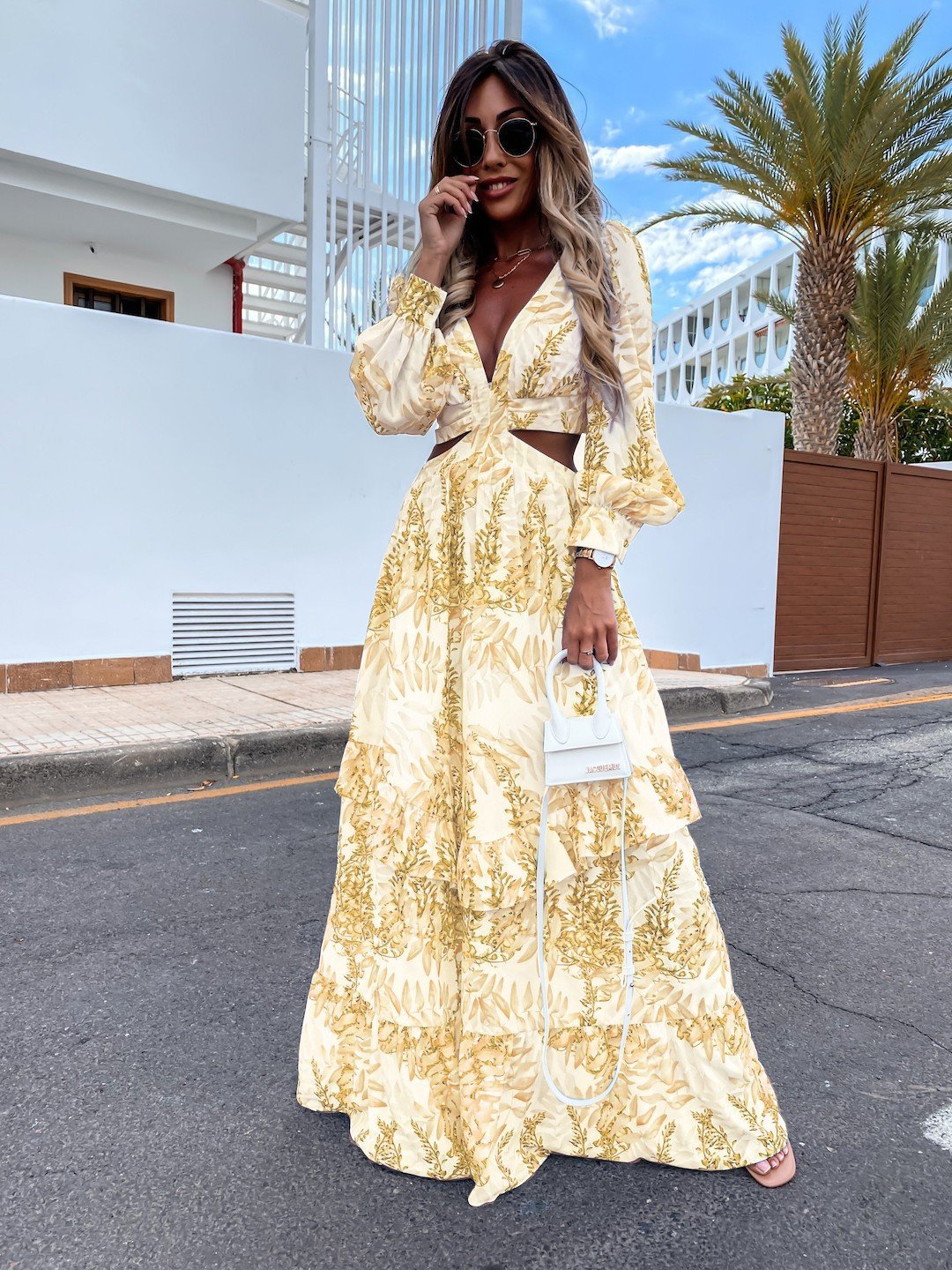 Cynthia - Robe à col en V