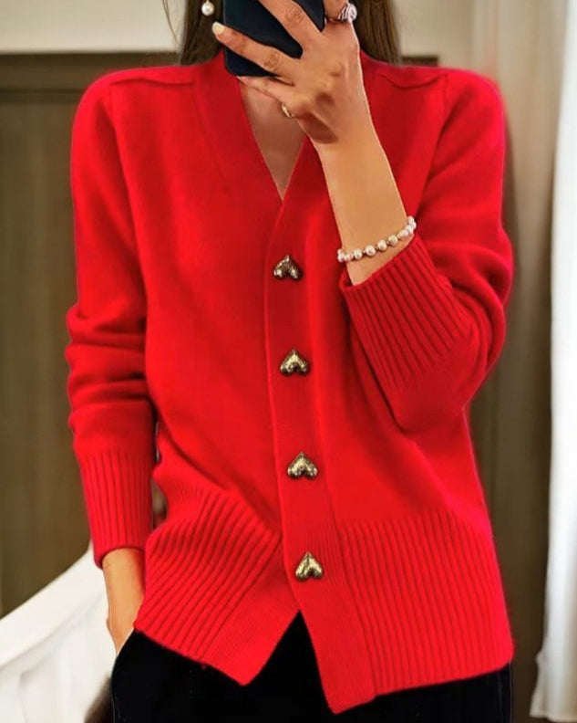Elina - Cardigan élégant avec boutons en forme de cœur